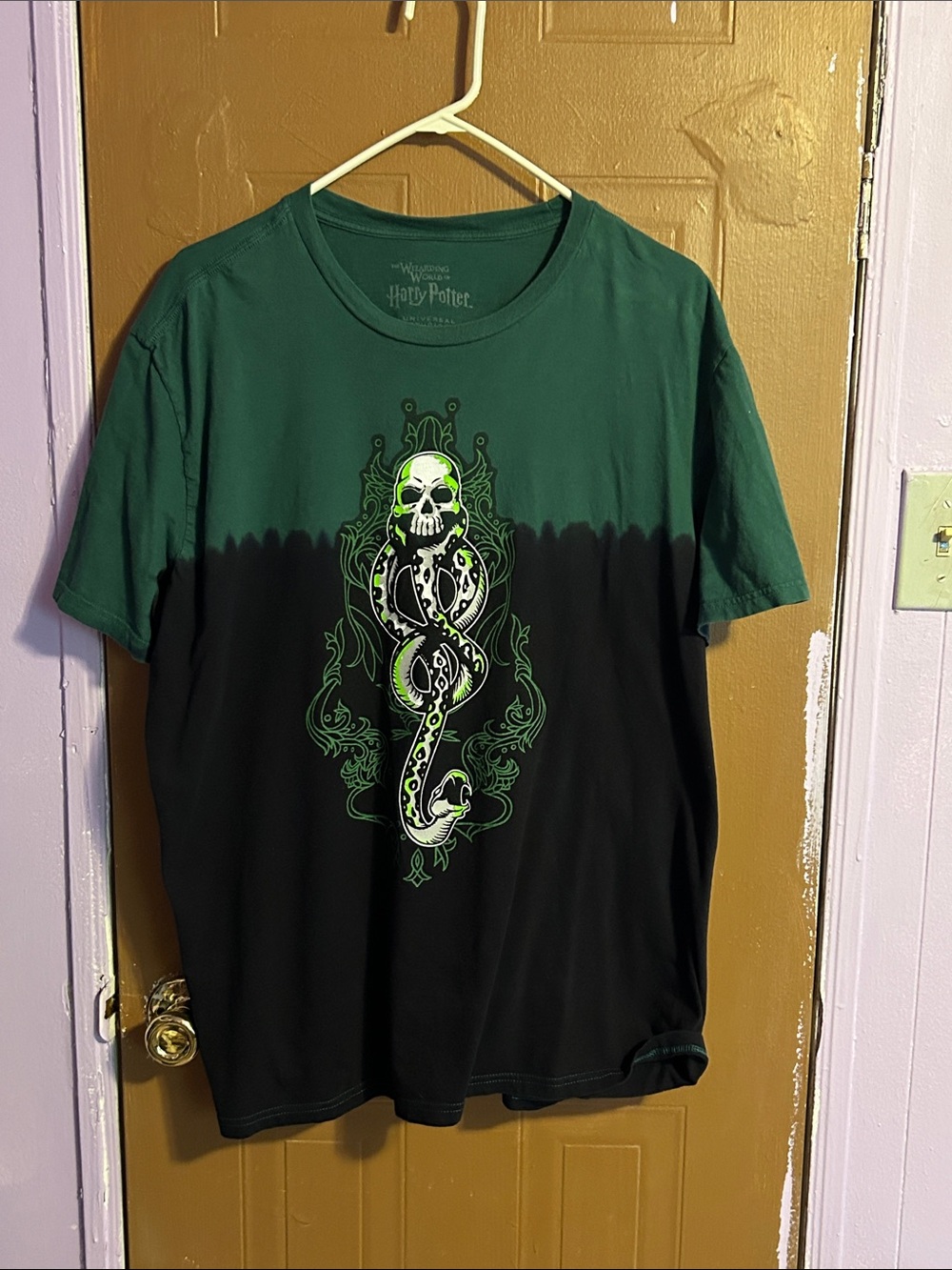 Harry Potter Slytherin Snake Skull Short-Sleeve Tee - Green/Black